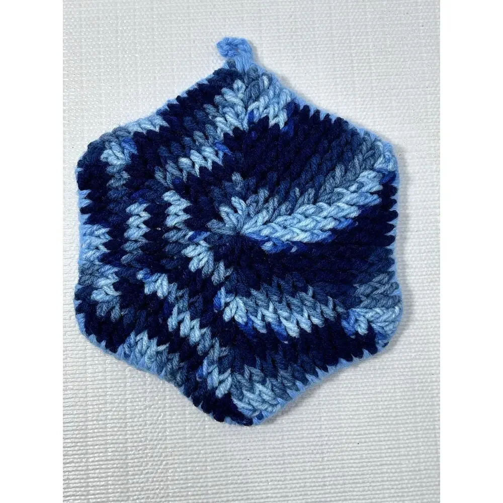 Hand Crocheted Double Thick Hot Pad Pot Holder Pair blue shades‎ VTG Granny Core